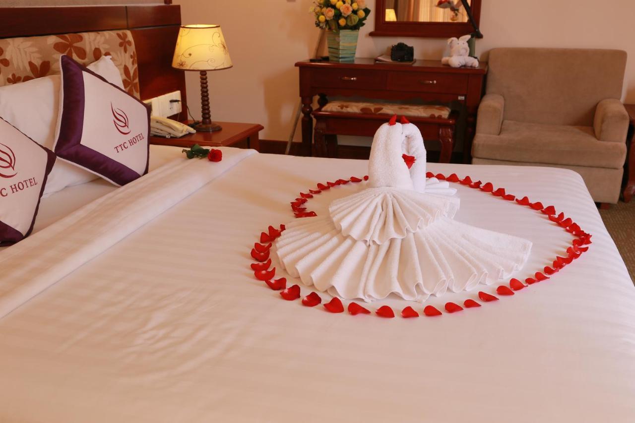 Ttc Hotel - Tan Binh Ho Či Minovo Město Exteriér fotografie