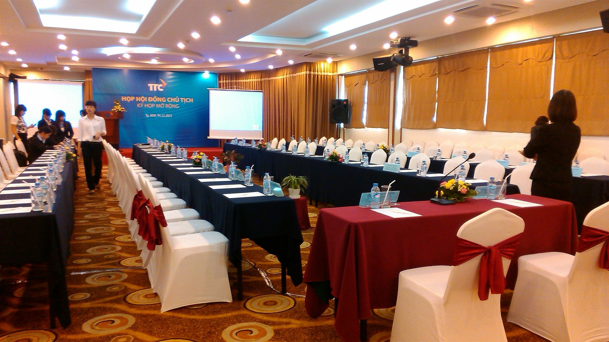 Ttc Hotel - Tan Binh Ho Či Minovo Město Exteriér fotografie