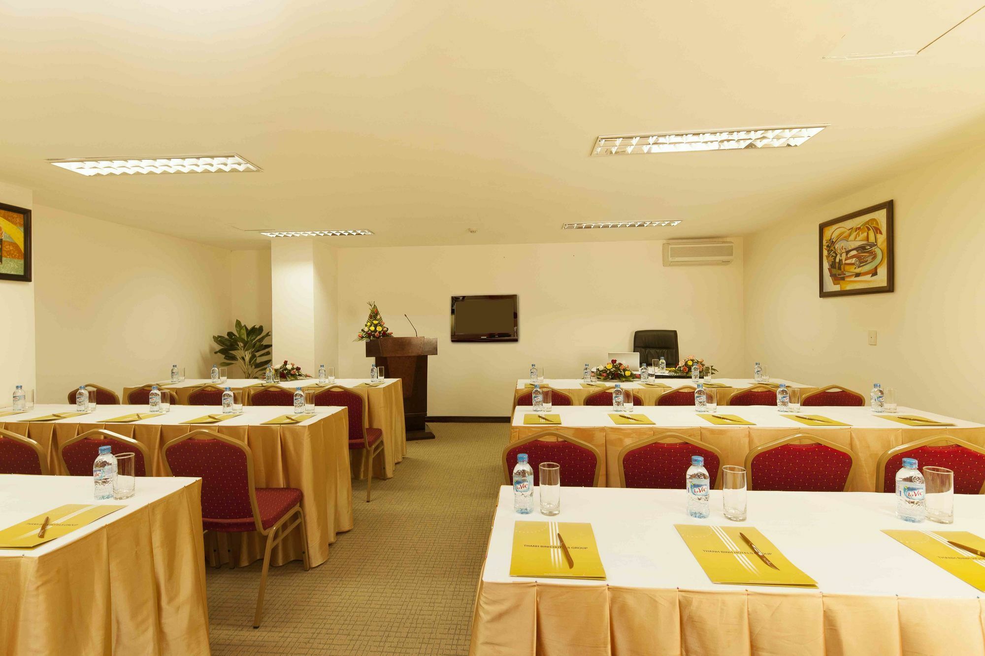 Ttc Hotel - Tan Binh Ho Či Minovo Město Exteriér fotografie